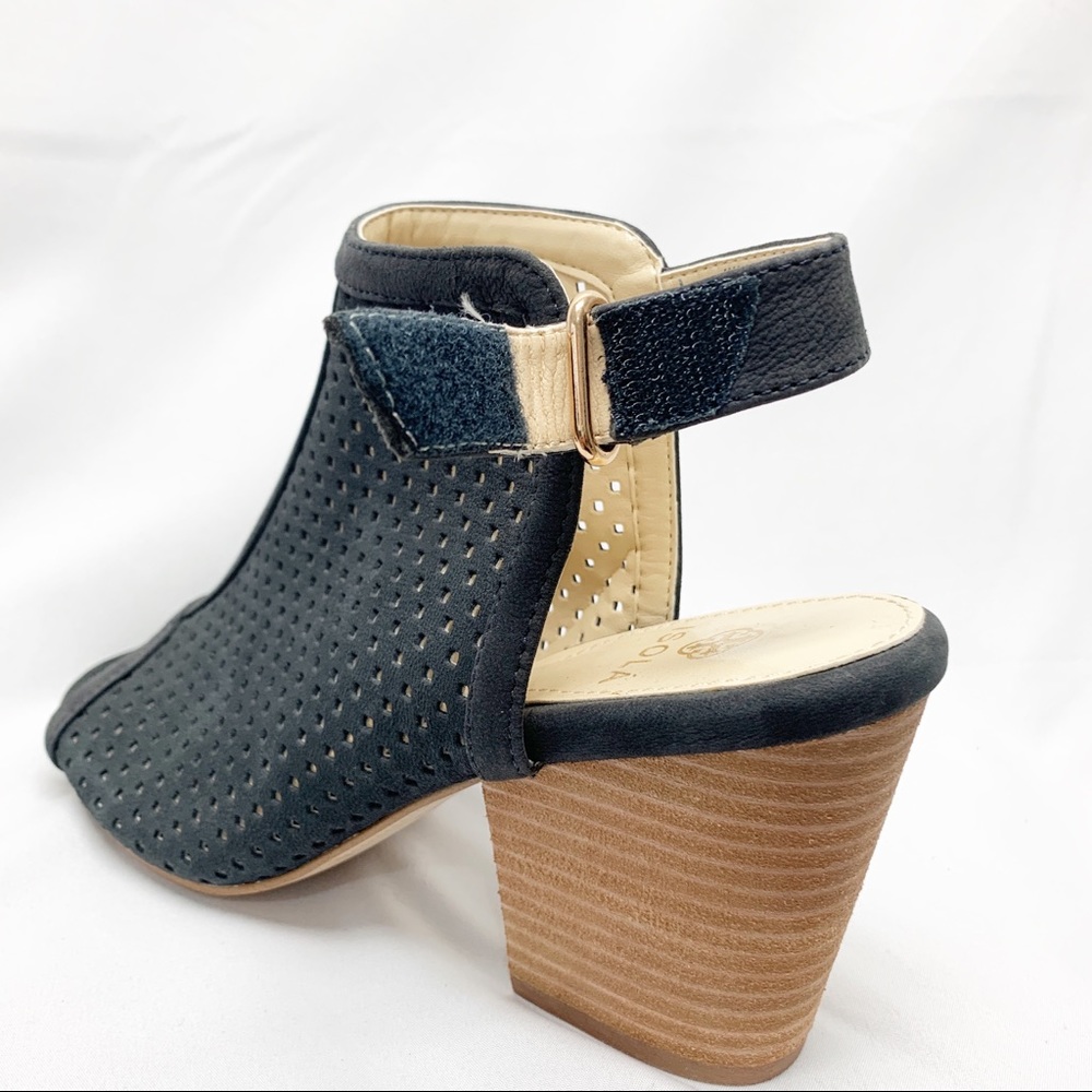 NWOT Isola Lora Perforated Open-Toe Bootie - Picture 7 of 8